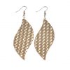 Stylish S-shaped leather earrings for all types of people, lightweight and comfortable stainless steel earring hooks 6 * 3 cm