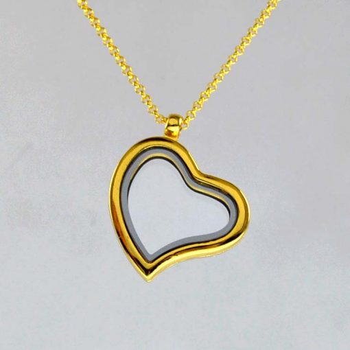 18-inch Photo box necklace. There are special accessories to choose from. gold