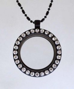 18-inch Photo box necklace. There are special accessories to choose from. black