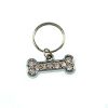 Pets use a pendant . Larger buckles are easy to use.