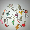 Special offer More than 100 kinds of pendants Mixed batch 100 / package. Sold out to stop