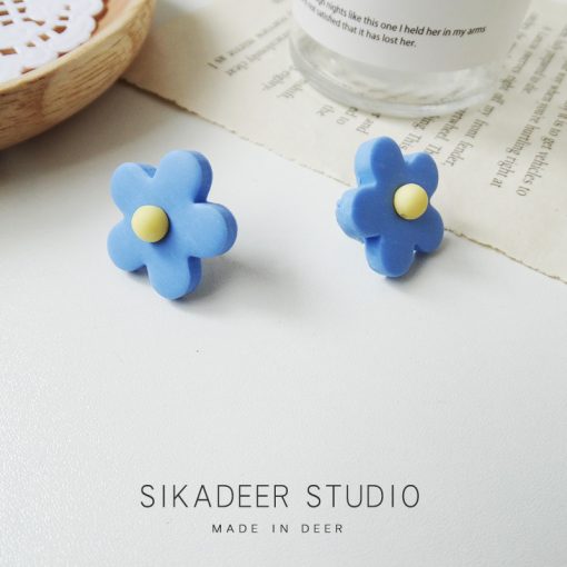 Girl color   flower earrings Korea knock cute child candy color cute earrings YLX-008