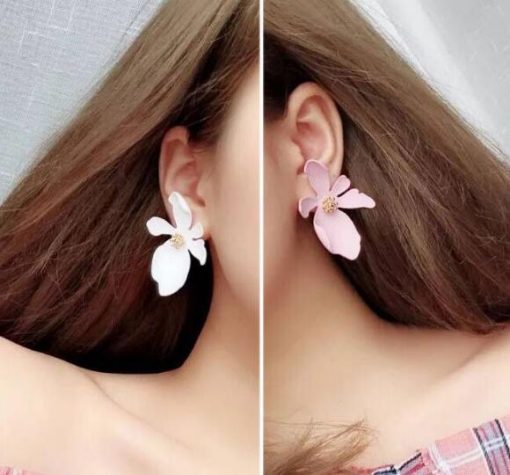Korean version of daisy petals earrings female personality exaggerated long earrings Korean temperament wild ear jewelry YLX-047