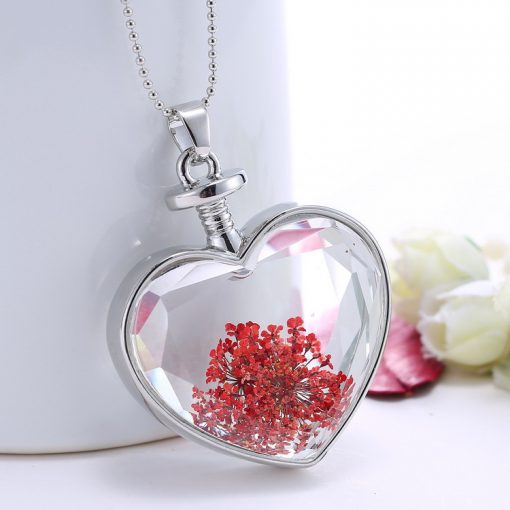 Fashion influx jewelry heart-shaped crystal pendant alloy plating dried flower necklace factory direct Mixed batch  YYH-003