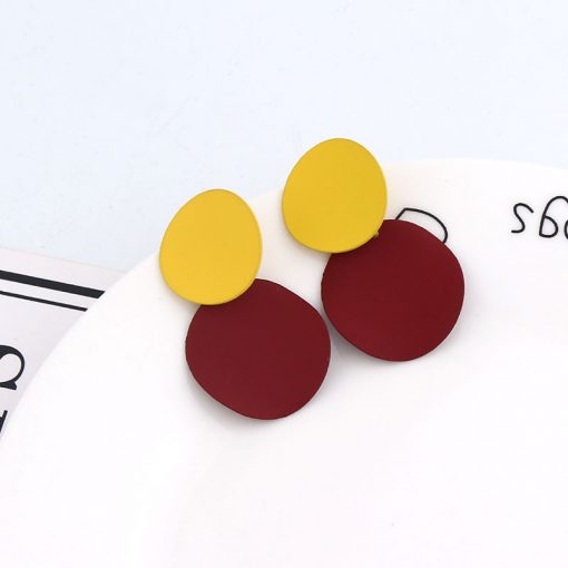 Japan and South Korea autumn and winter new fashion retro temperament disc hit color versatile long paragraph personality simple earrings mixed color YLX-048