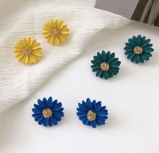 Color Chrysanthemum Flower Earrings Korea Simple Ear Jewelry Personality Earrings YLX-119