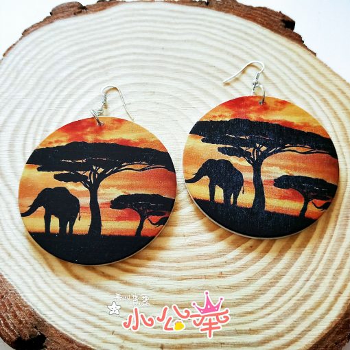 Europe and America exaggerated geometric round retro color nature view solid wood earrings SZAX-279